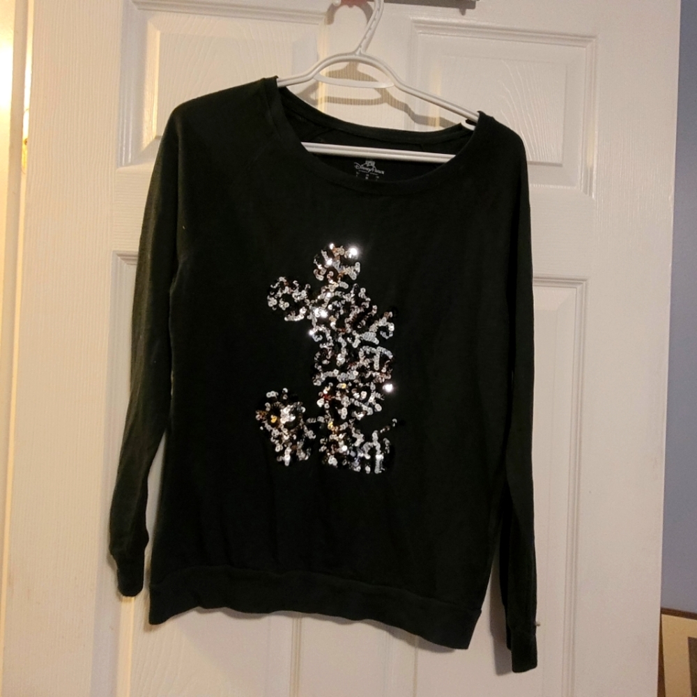 Very cute Mickey sweatshirt